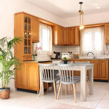 Villa Moriana Stone Villa, Panoramic View And Garden Lakíthra